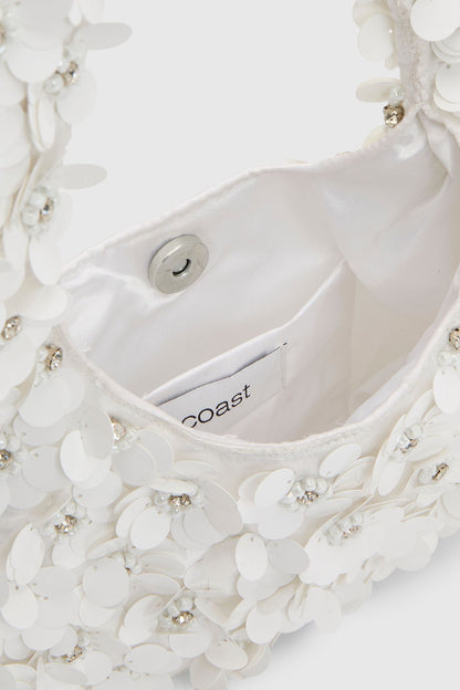 https://mediahub.prettylittlething.com/bcc12661_ivory_xl_4