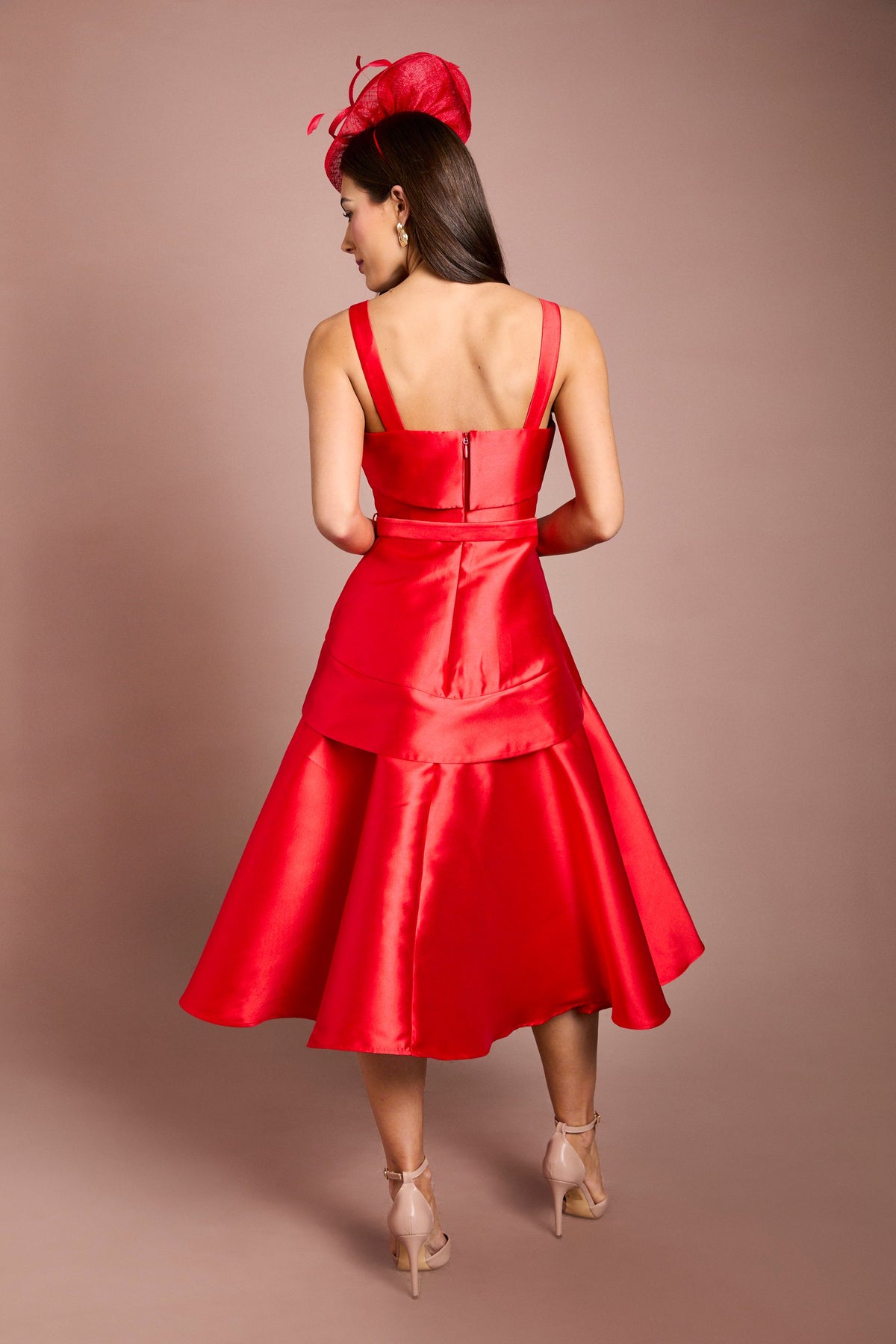 https://mediahub.prettylittlething.com/bcc12768_red_xl_2