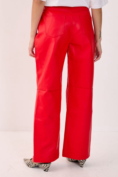https://mediahub.prettylittlething.com/bgg23437_red_xl_3