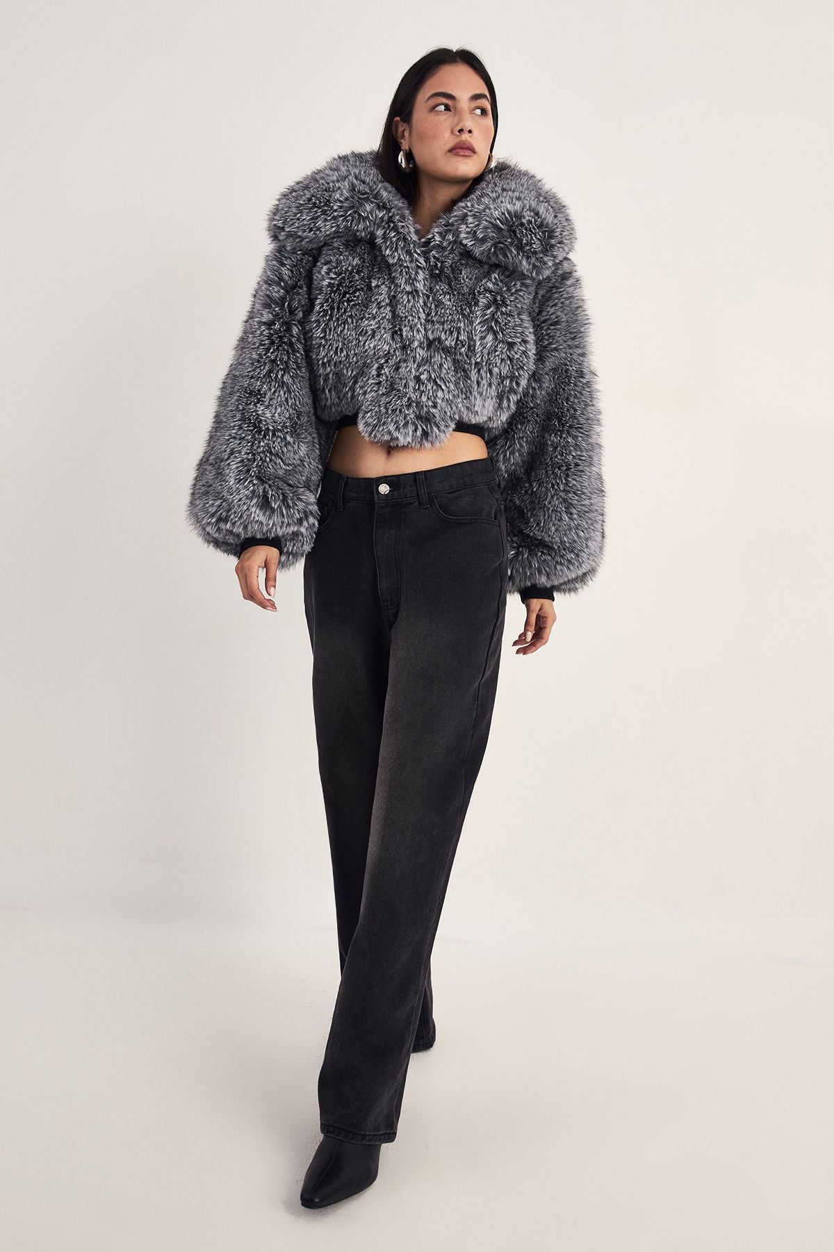 https://mediahub.prettylittlething.com/bgg23595_grey_xl_3