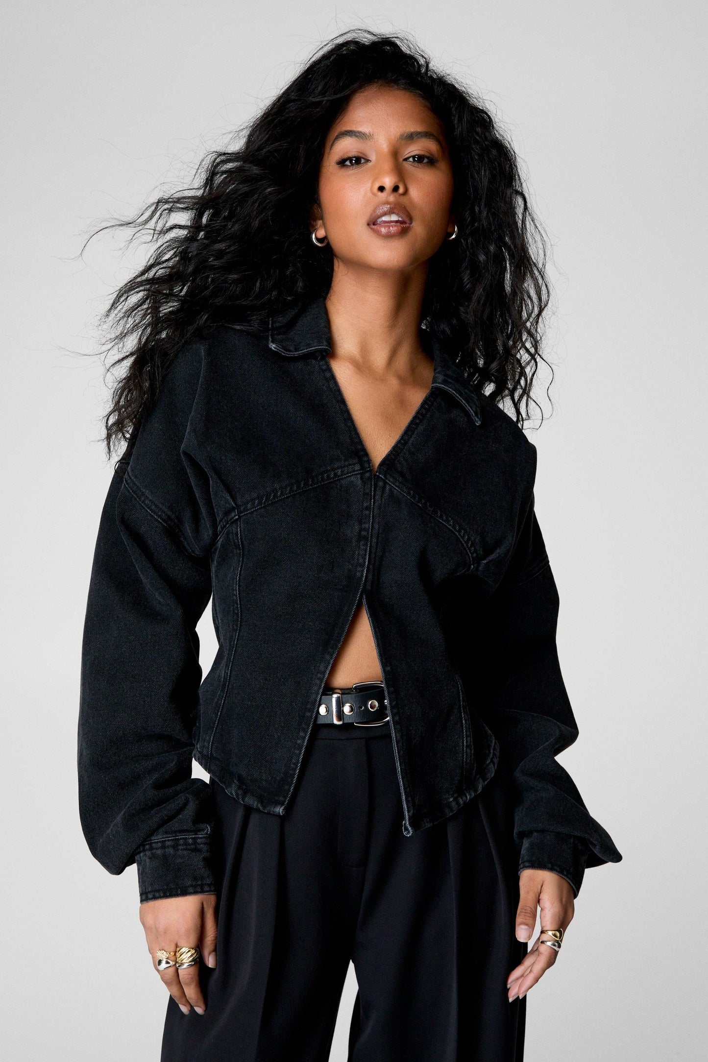https://mediahub.prettylittlething.com/bgg23760_washed%20black_xl