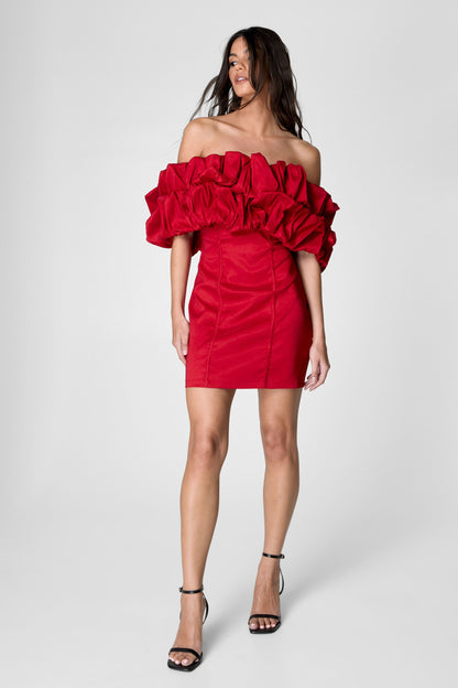 https://mediahub.prettylittlething.com/bgg23796_dark%20red_xl_1