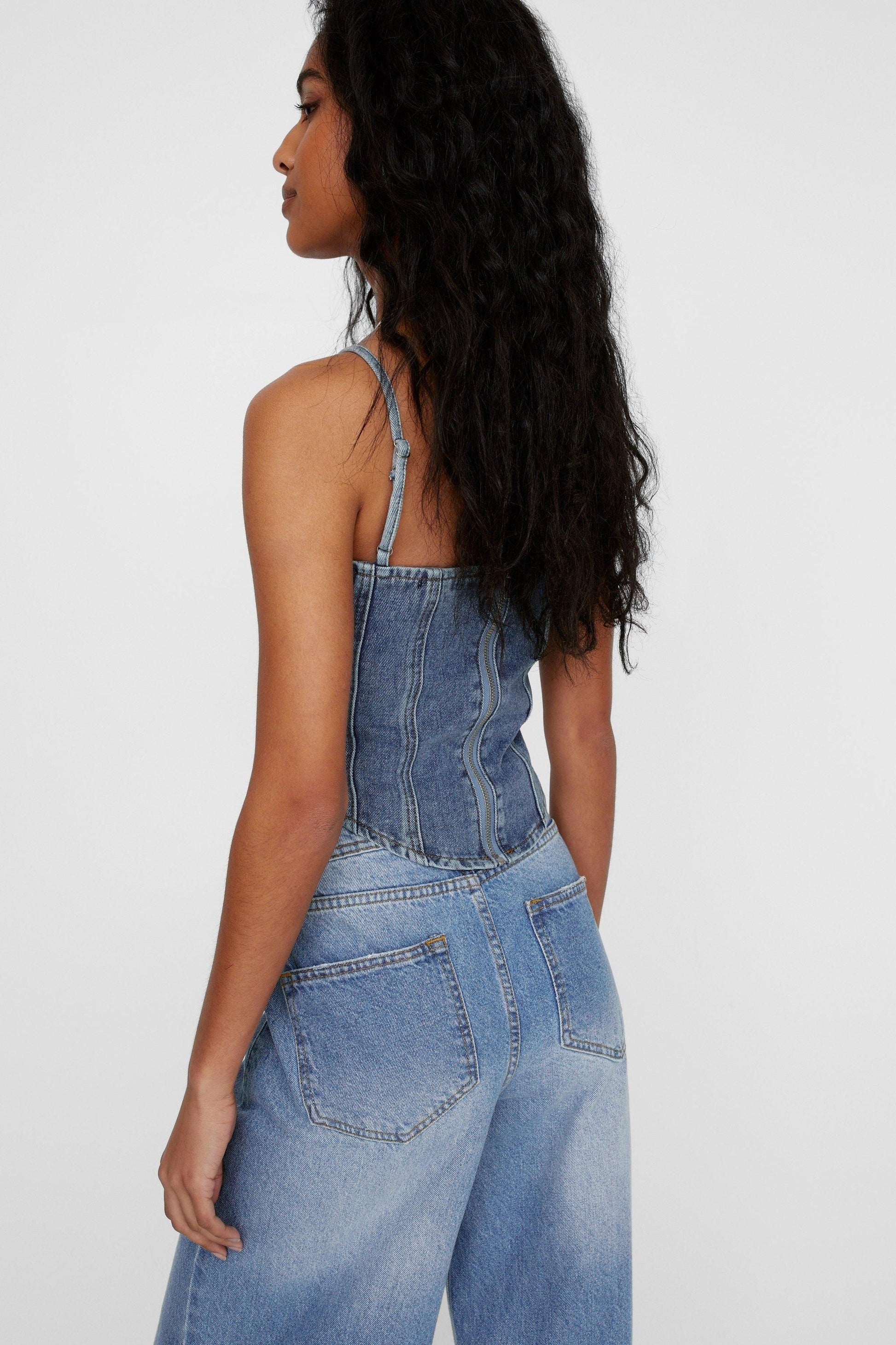 https://mediahub.prettylittlething.com/bgg23963_authentic%20midwash_xl_3