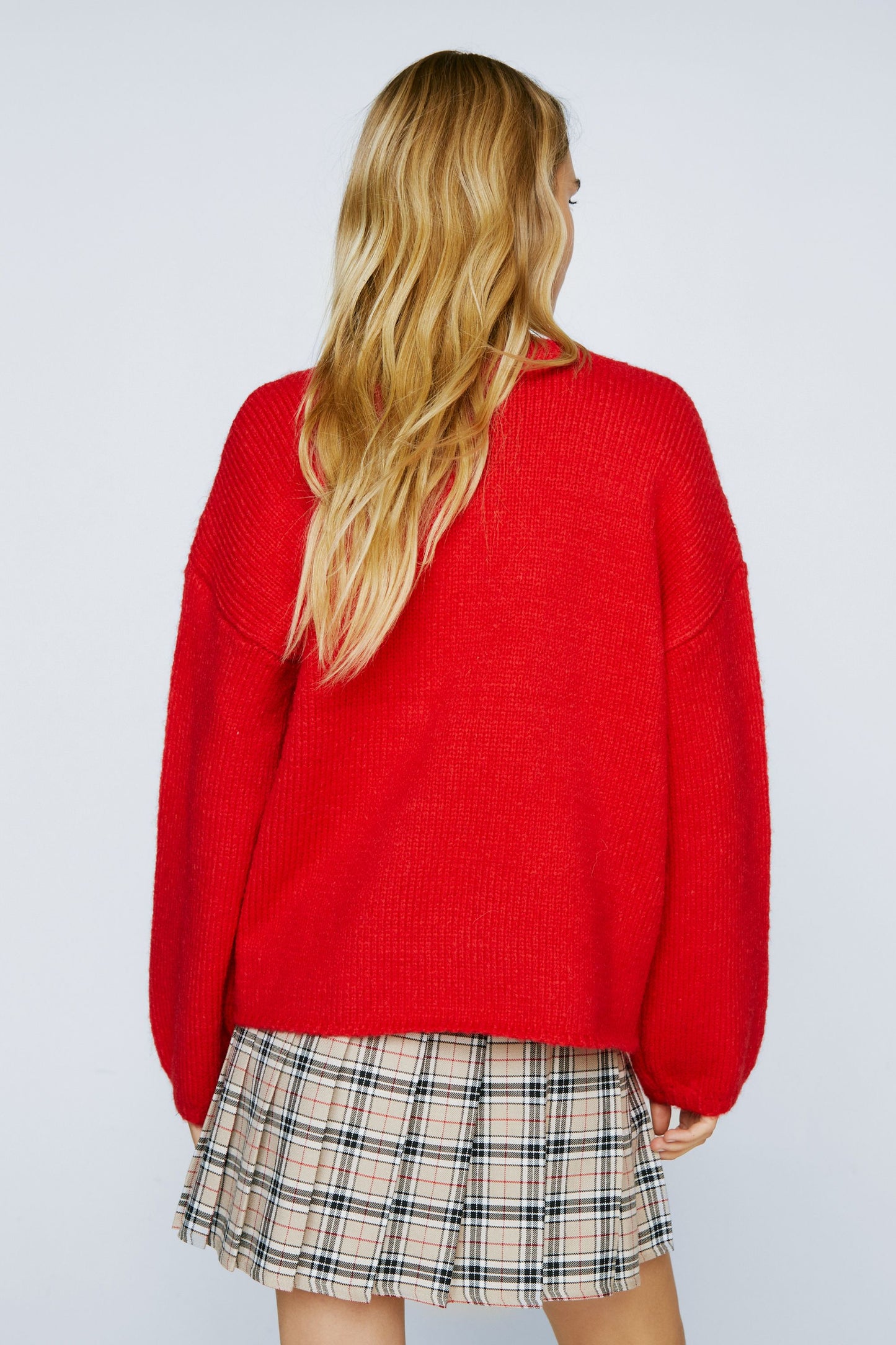 https://mediahub.prettylittlething.com/bgg24156_red_xl_3