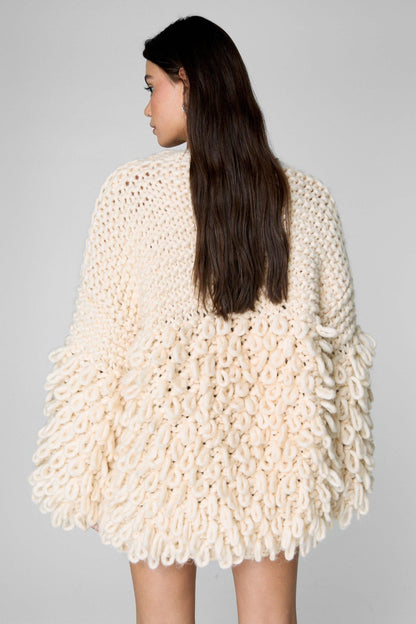 https://mediahub.prettylittlething.com/bgg24187_cream_xl_3