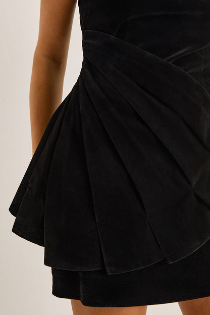 https://mediahub.prettylittlething.com/bgg24222_black_xl_2