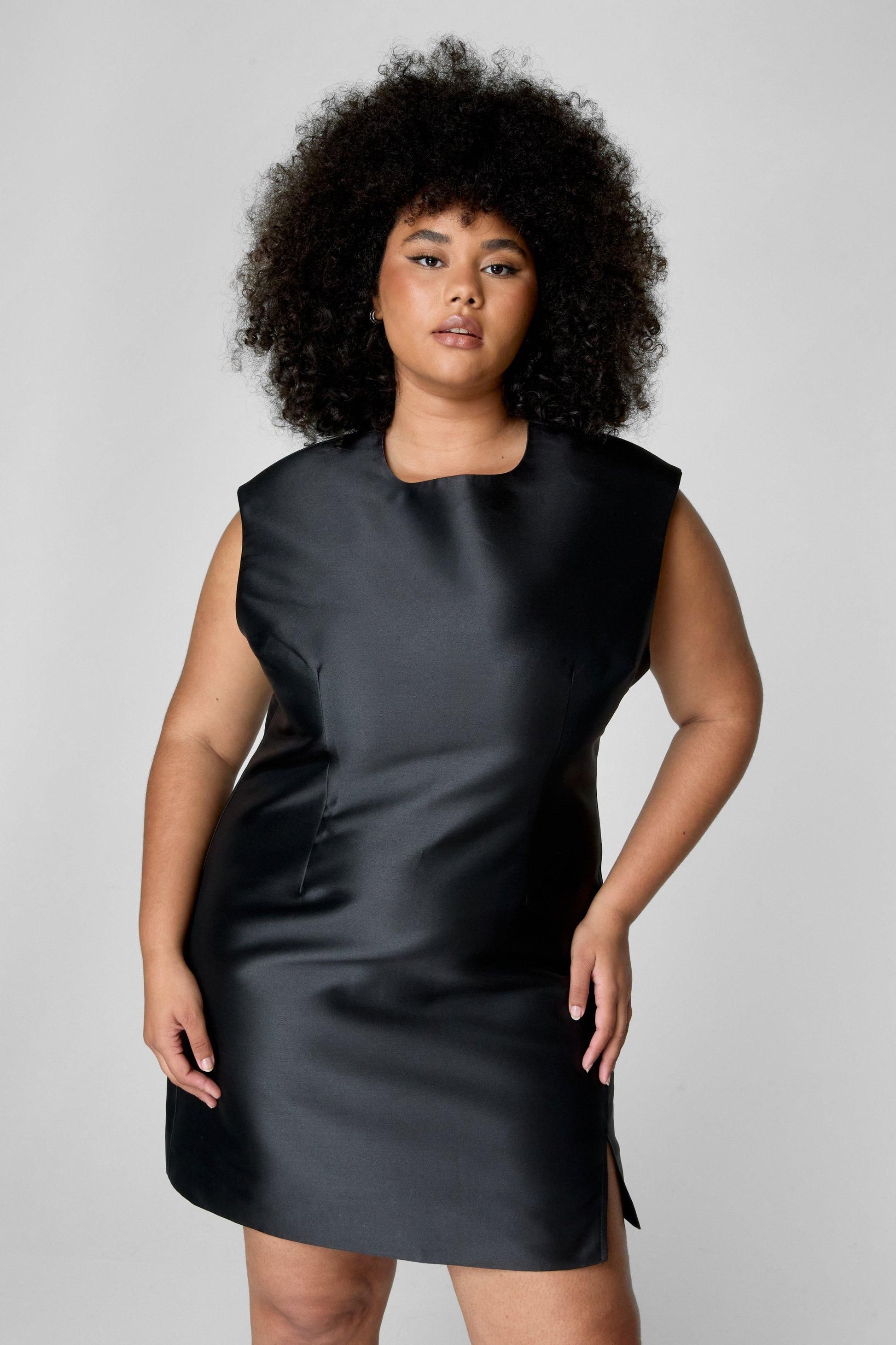 https://mediahub.prettylittlething.com/bgg24225_black_xl