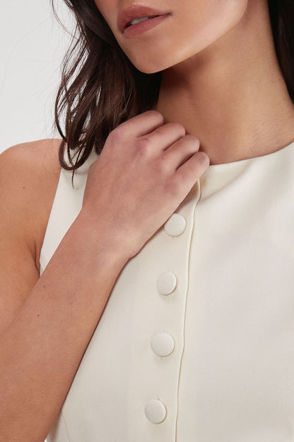 https://mediahub.prettylittlething.com/bgg24721_ivory_xl_4