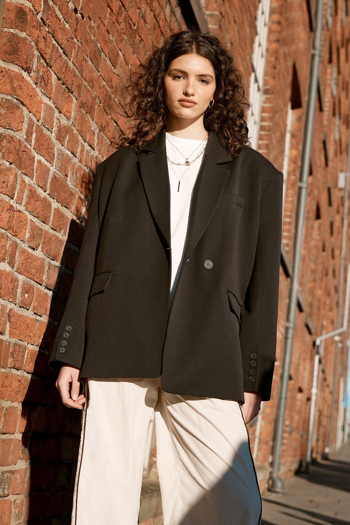 https://mediahub.prettylittlething.com/bgg24729_black_xl_2