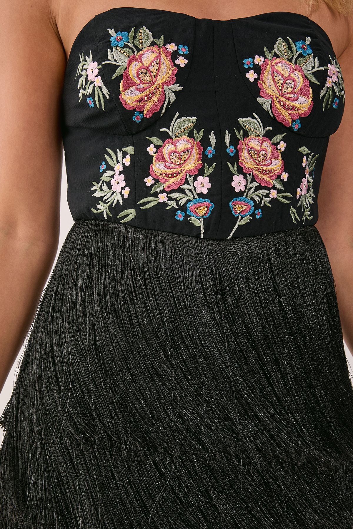 https://mediahub.prettylittlething.com/bgg25075_black_xl_3