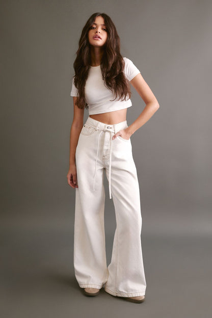 https://mediahub.prettylittlething.com/bgg25163_white_xl
