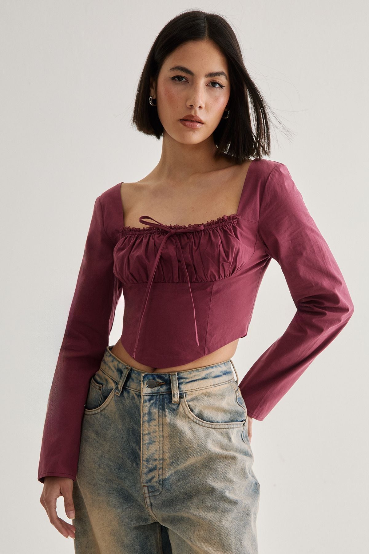 https://mediahub.prettylittlething.com/bgg25422_wine_xl_2