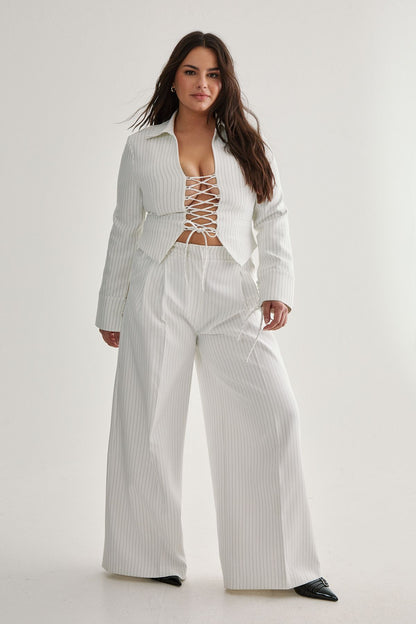 https://mediahub.prettylittlething.com/bgg25470_ivory_xl_1
