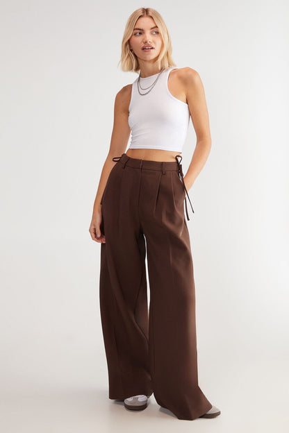 https://mediahub.prettylittlething.com/bgg25471_choc%20brown_xl_1
