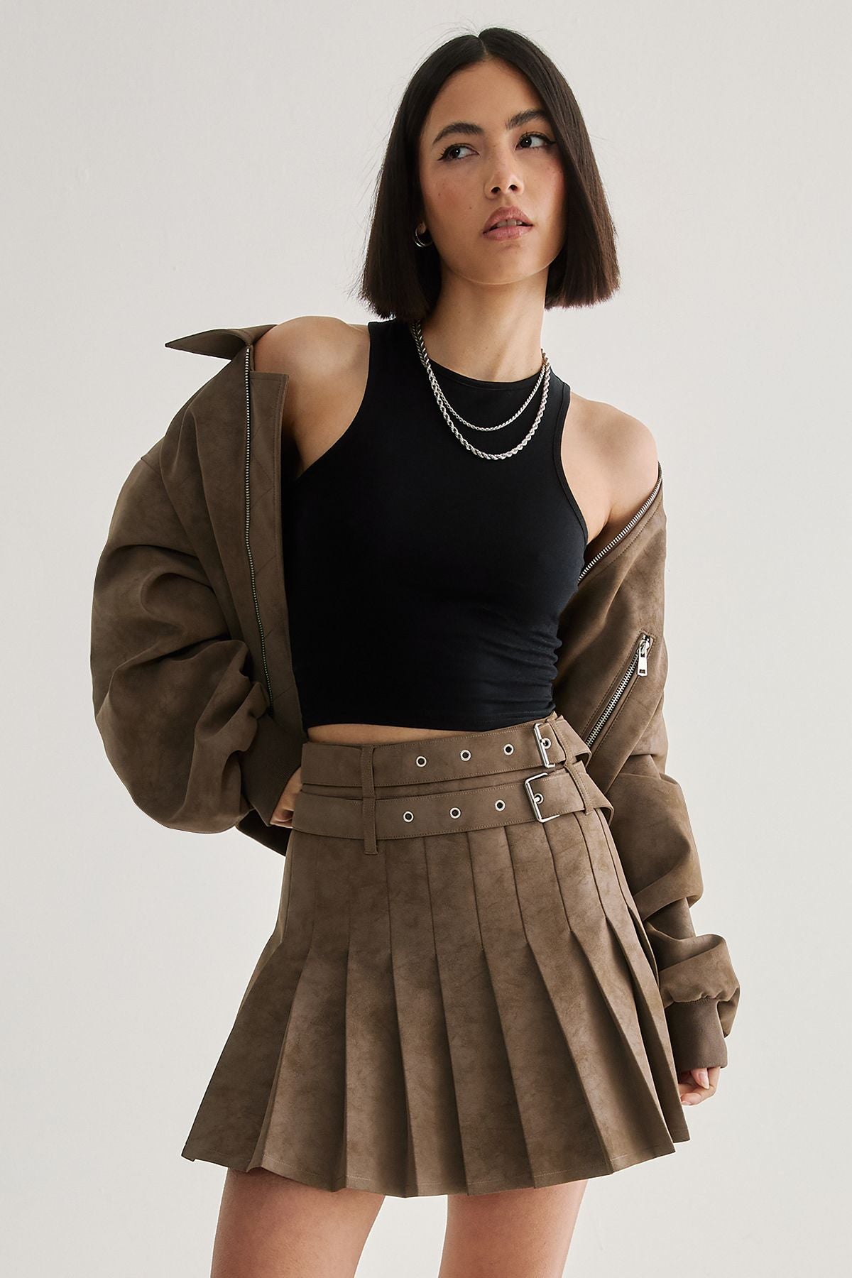 https://mediahub.prettylittlething.com/bgg25737_brown_xl