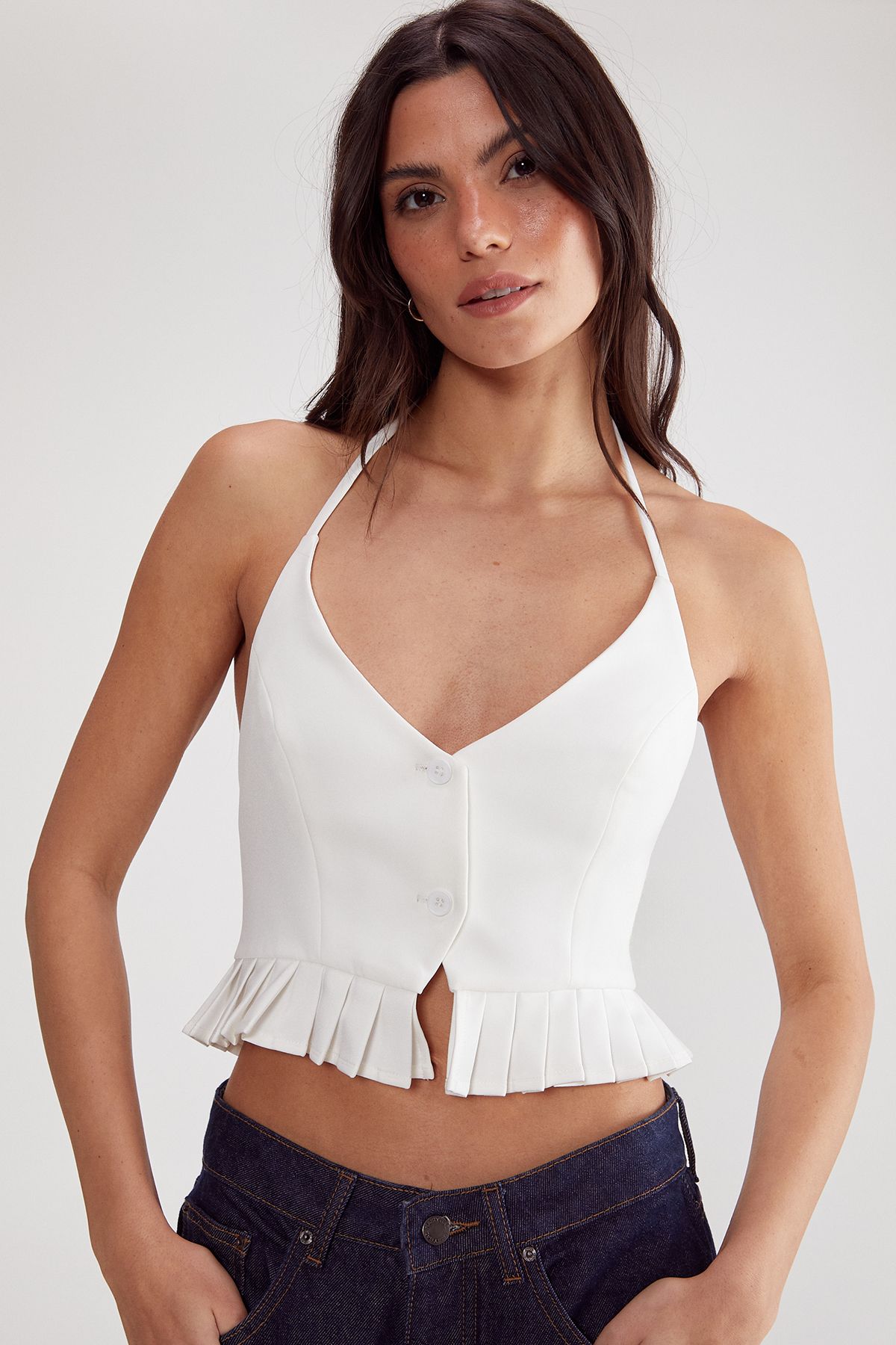 https://mediahub.prettylittlething.com/bgg25817_ivory_xl_4