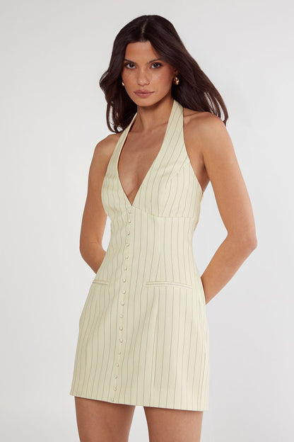 https://mediahub.prettylittlething.com/bgg25889_butter_xl