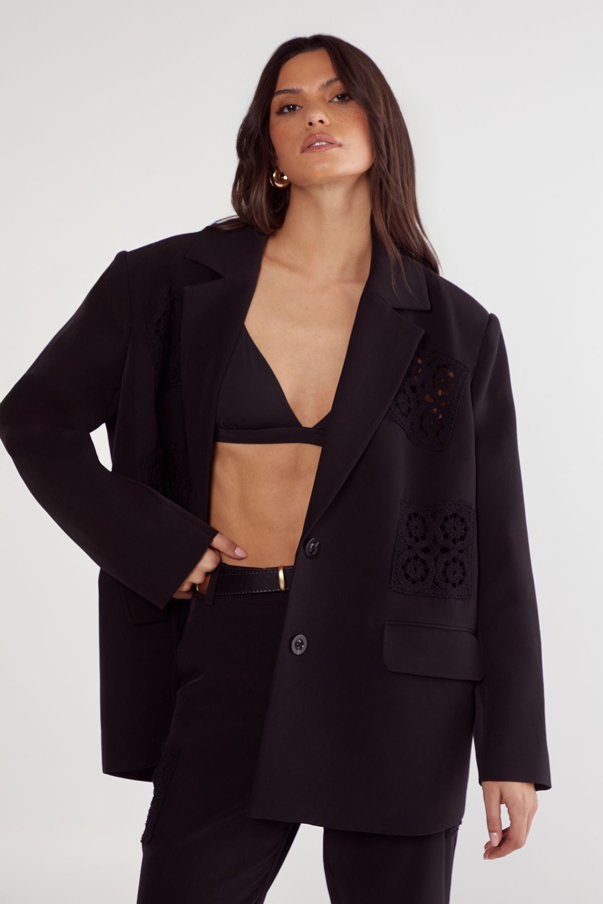 https://mediahub.prettylittlething.com/bgg25940_black_xl_2