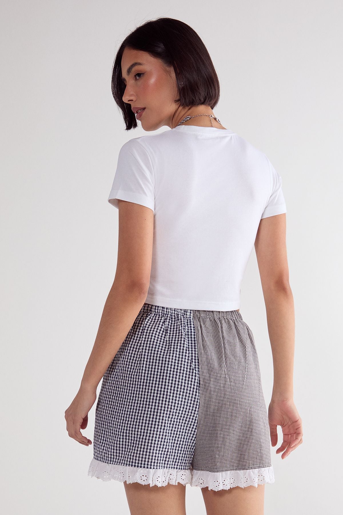 https://mediahub.prettylittlething.com/bgg26188_mono_xl_3