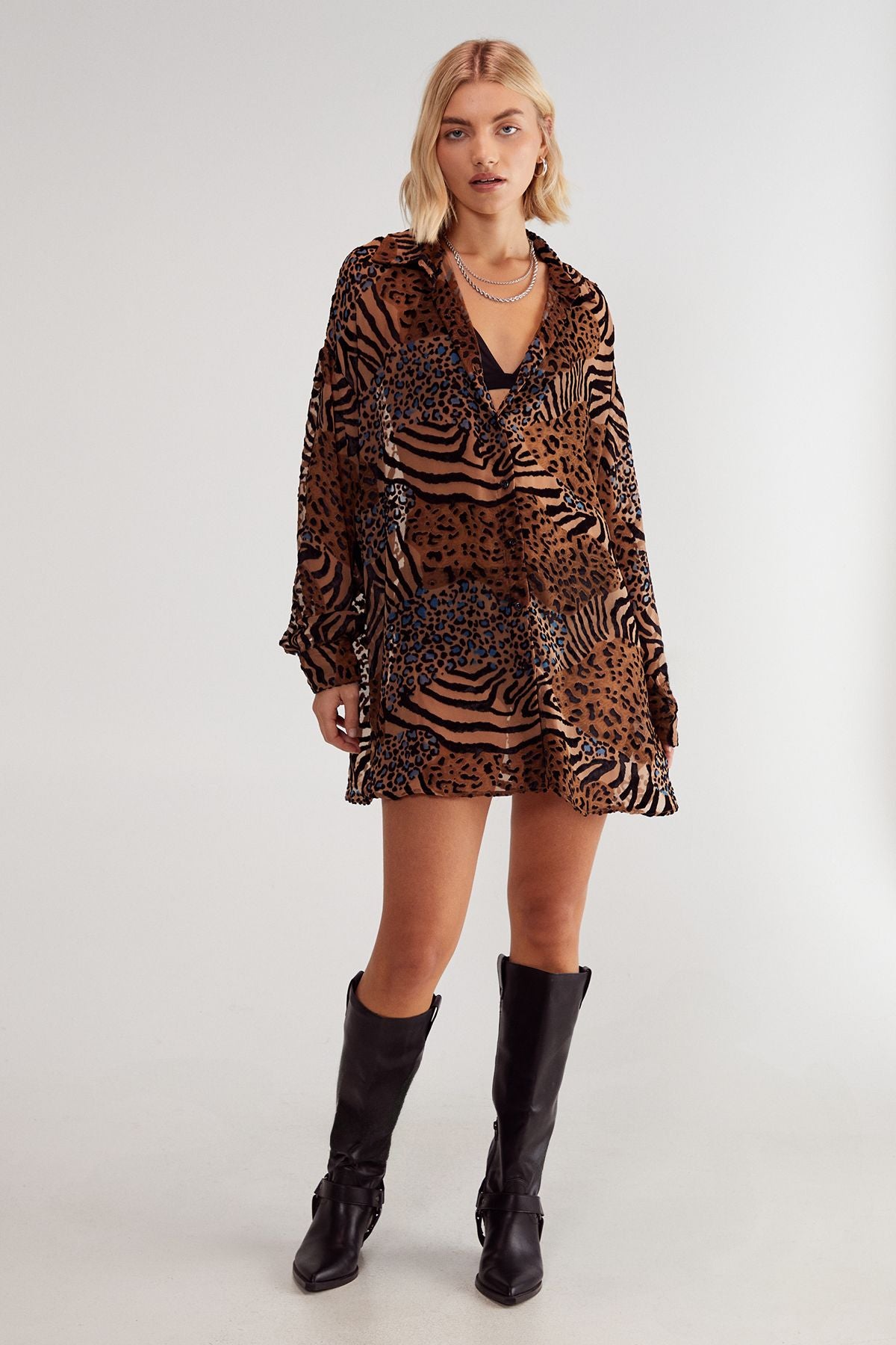 https://mediahub.prettylittlething.com/bgg26220_tan_xl