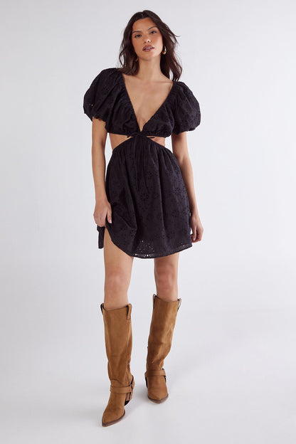 https://mediahub.prettylittlething.com/bgg26409_black_xl