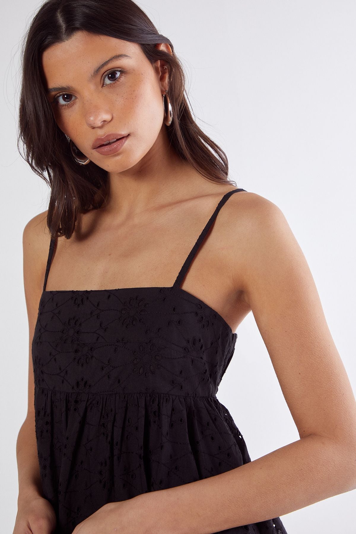 https://mediahub.prettylittlething.com/bgg26412_black_xl_2