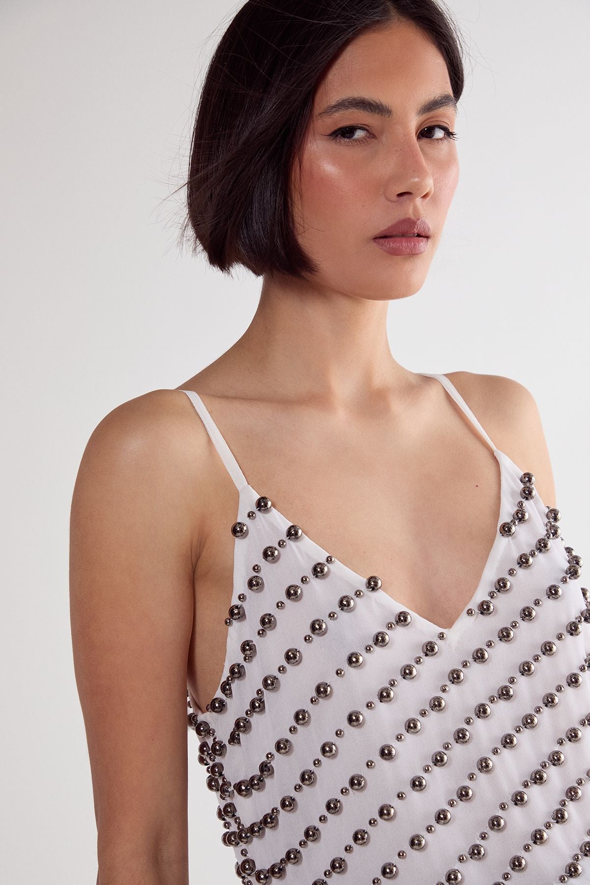 https://mediahub.prettylittlething.com/bgg26617_white_xl_2