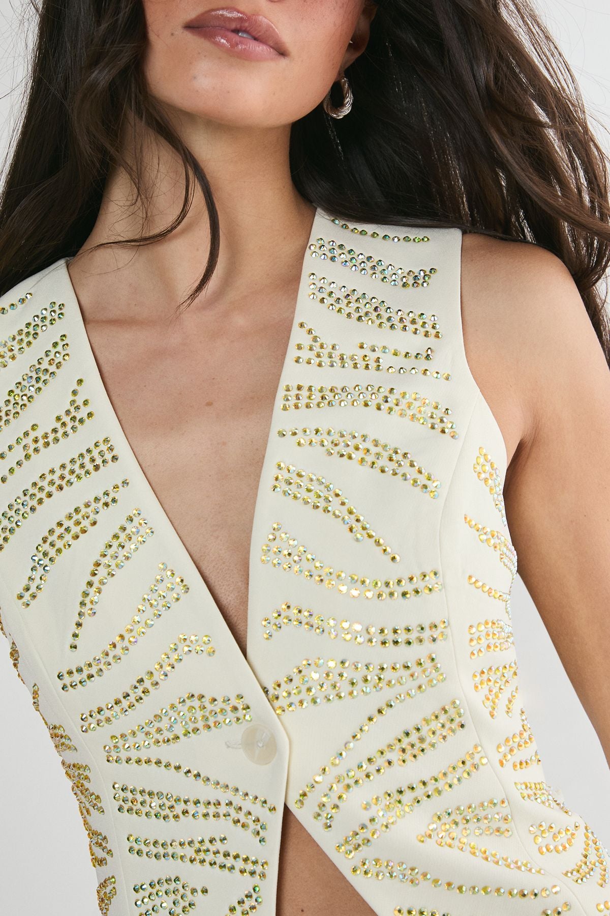 https://mediahub.prettylittlething.com/bgg26676_cream_xl_4