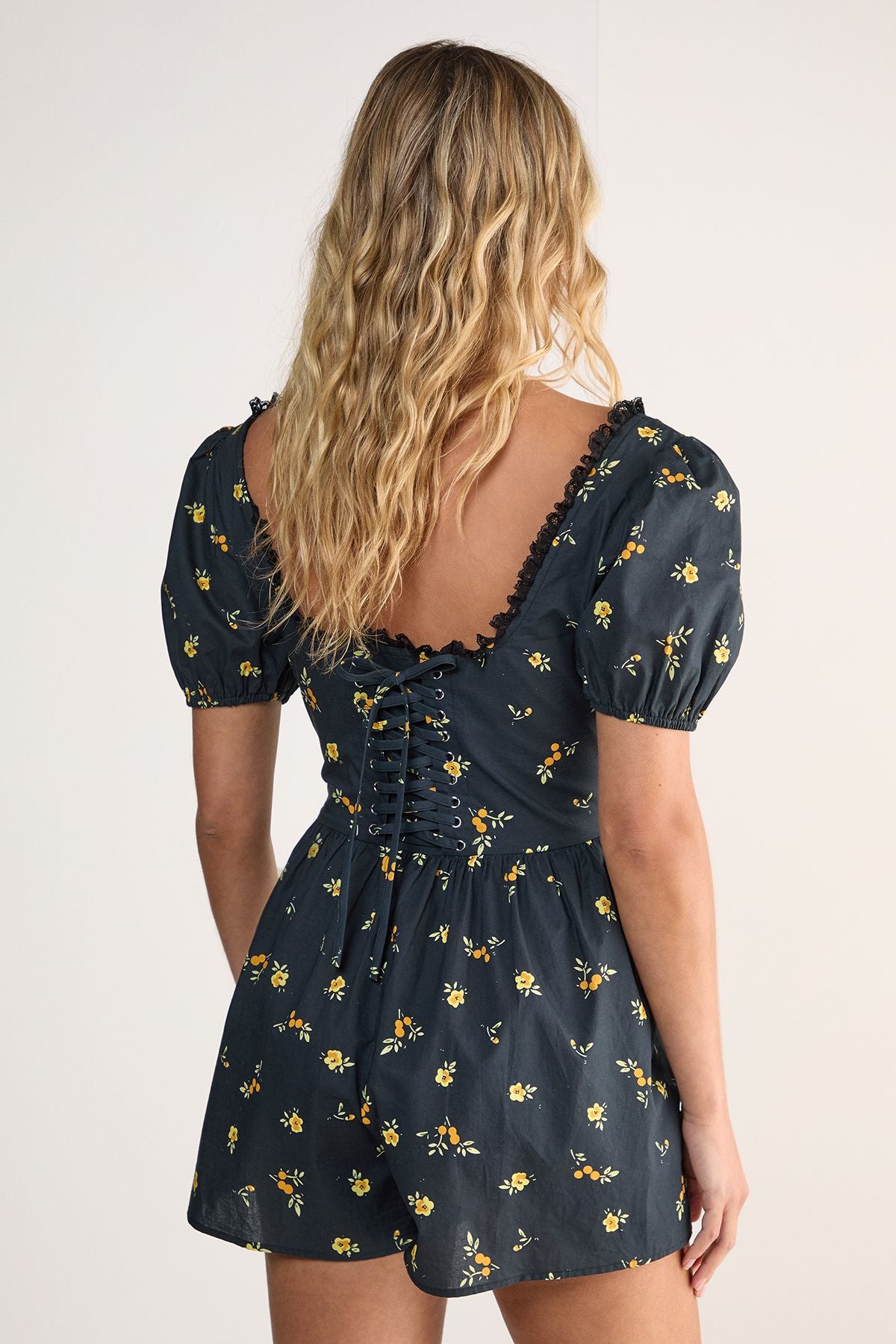 https://mediahub.prettylittlething.com/bgg26714_black_xl_2