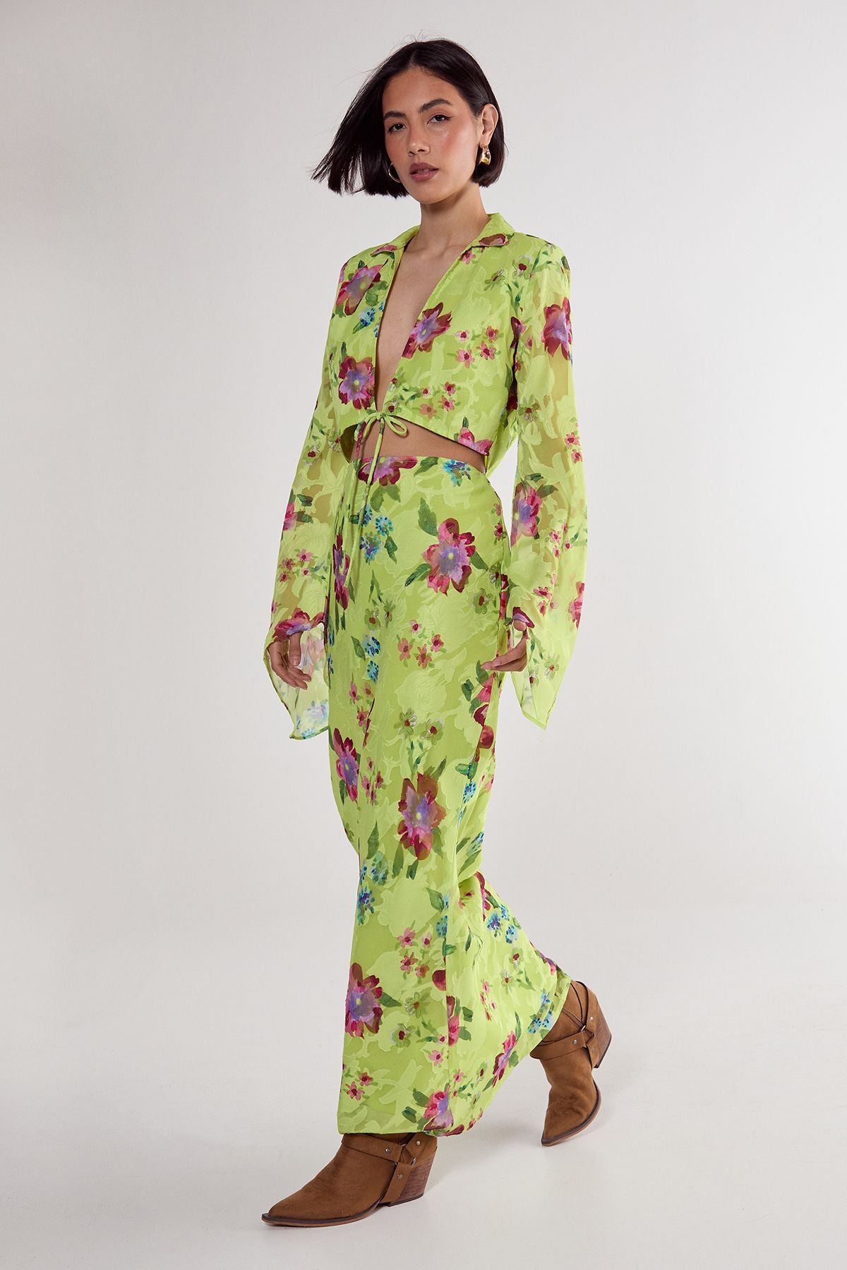 https://mediahub.prettylittlething.com/bgg26751_lime_xl_1