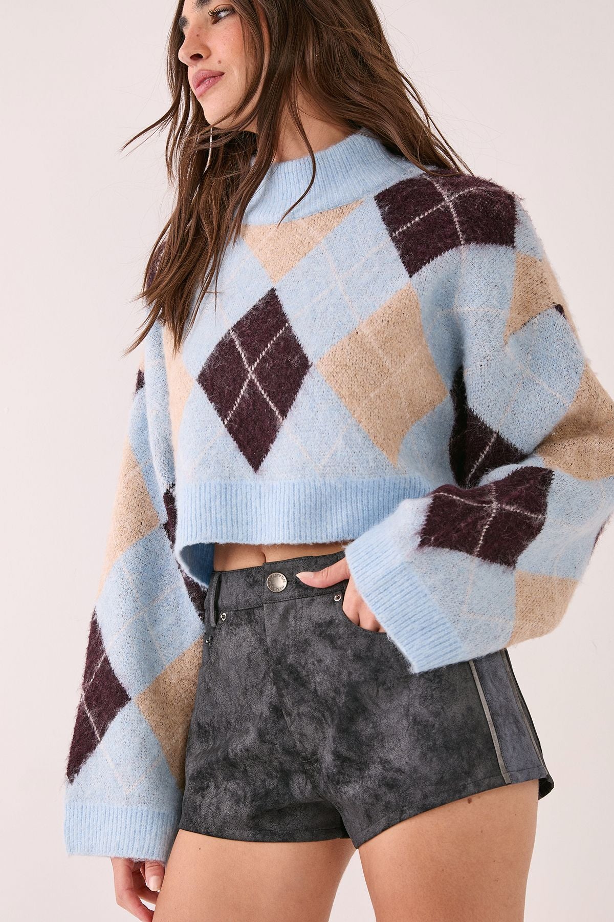 https://mediahub.prettylittlething.com/bgg26782_charcoal_xl_2