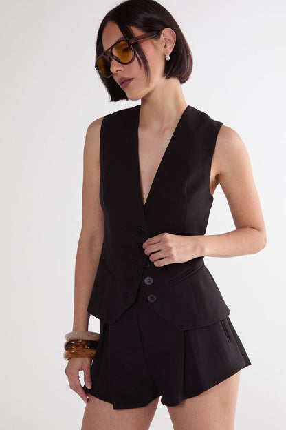 https://mediahub.prettylittlething.com/bgg26865_black_xl
