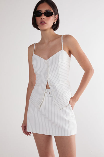 https://mediahub.prettylittlething.com/bgg26877_white_xl