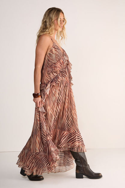 https://mediahub.prettylittlething.com/bgg26918_beige_xl_1