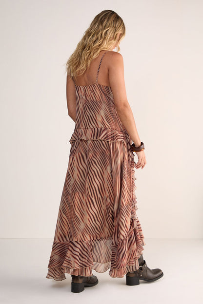 https://mediahub.prettylittlething.com/bgg26918_beige_xl_2