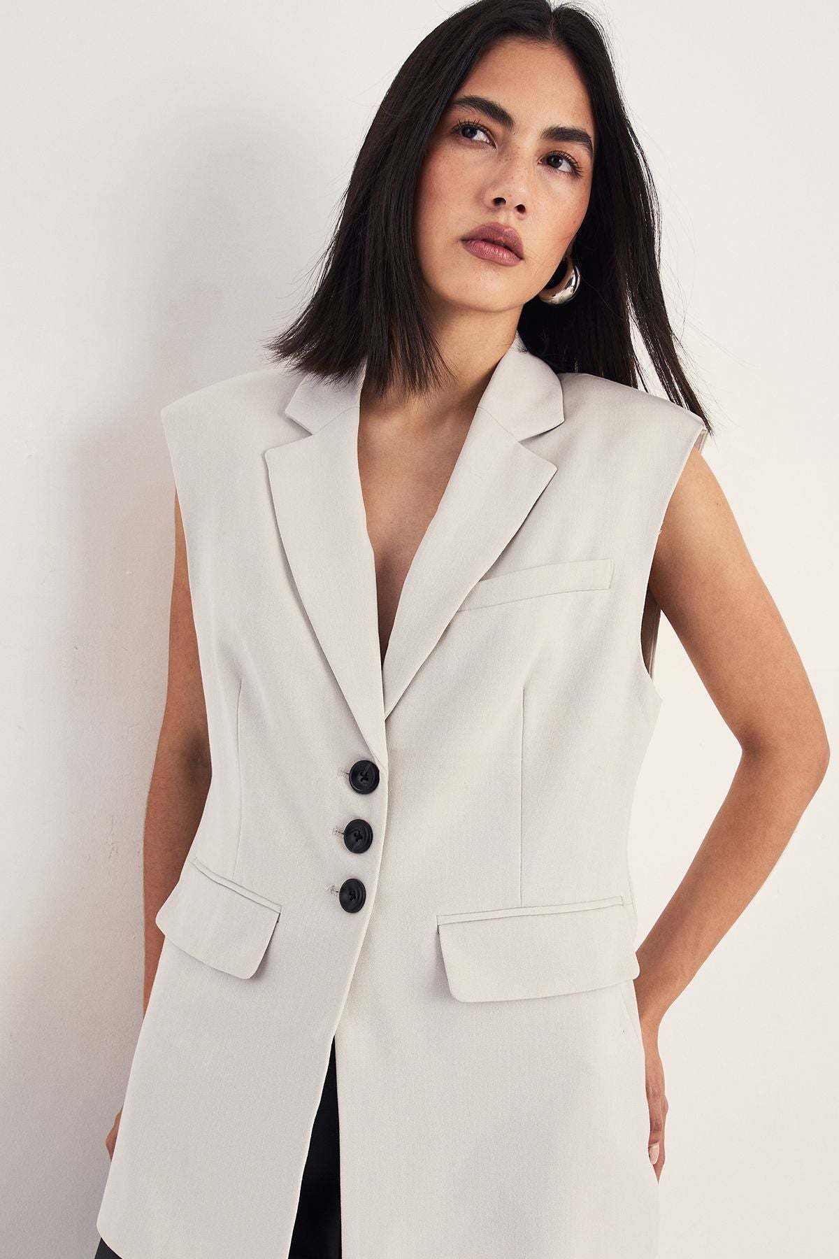 https://mediahub.prettylittlething.com/bgg27018_ecru_xl