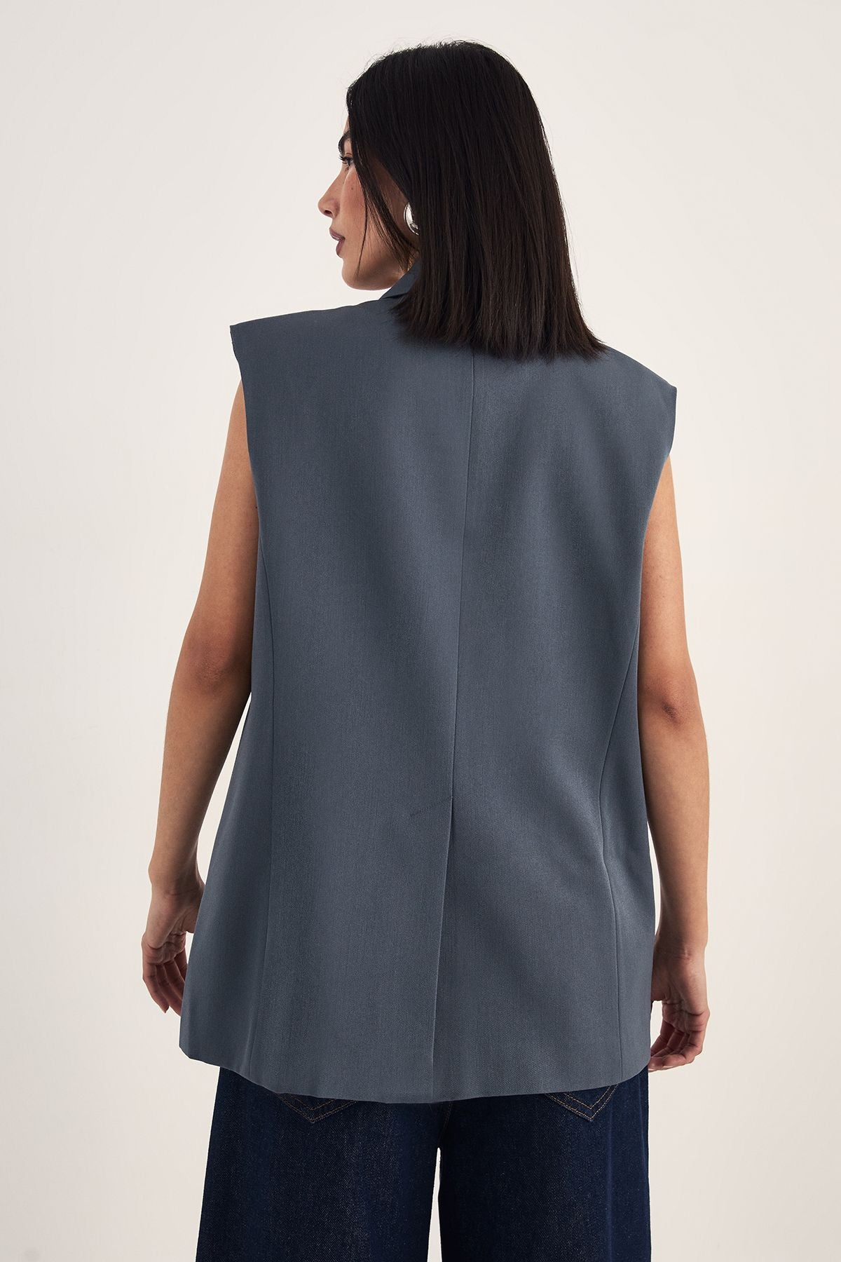 https://mediahub.prettylittlething.com/bgg27018_grey_xl_3