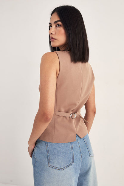 https://mediahub.prettylittlething.com/bgg27019_taupe_xl_3