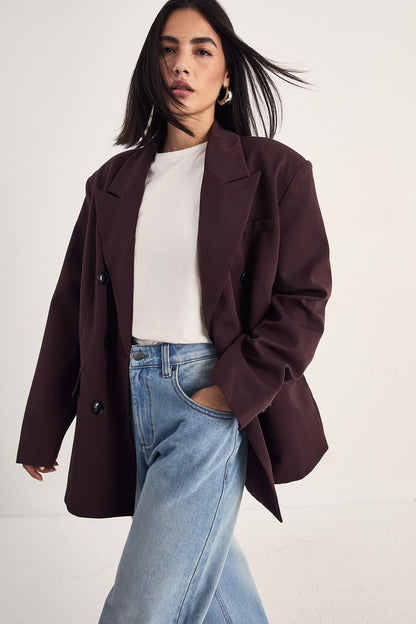 https://mediahub.prettylittlething.com/bgg27022_chocolate_xl