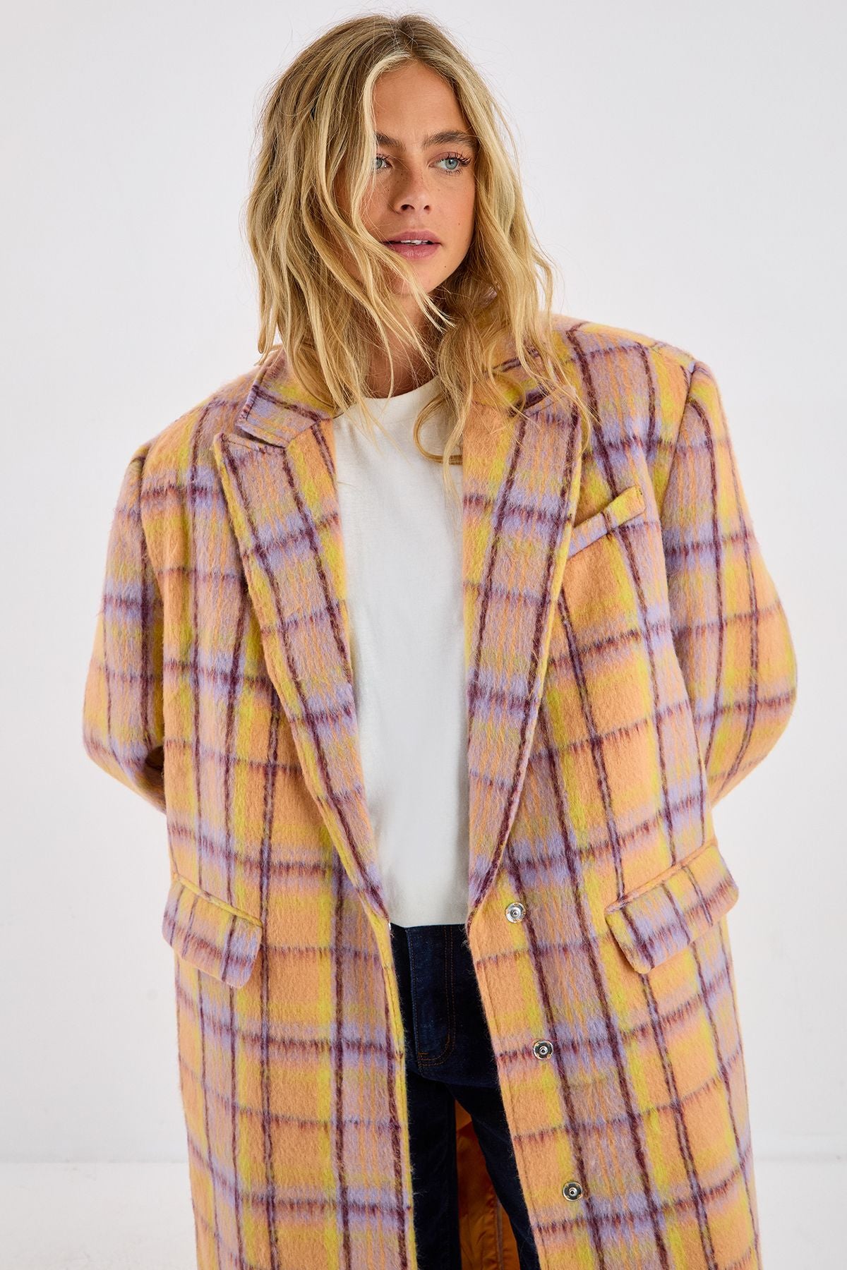 https://mediahub.prettylittlething.com/bgg27051_multi_xl_1