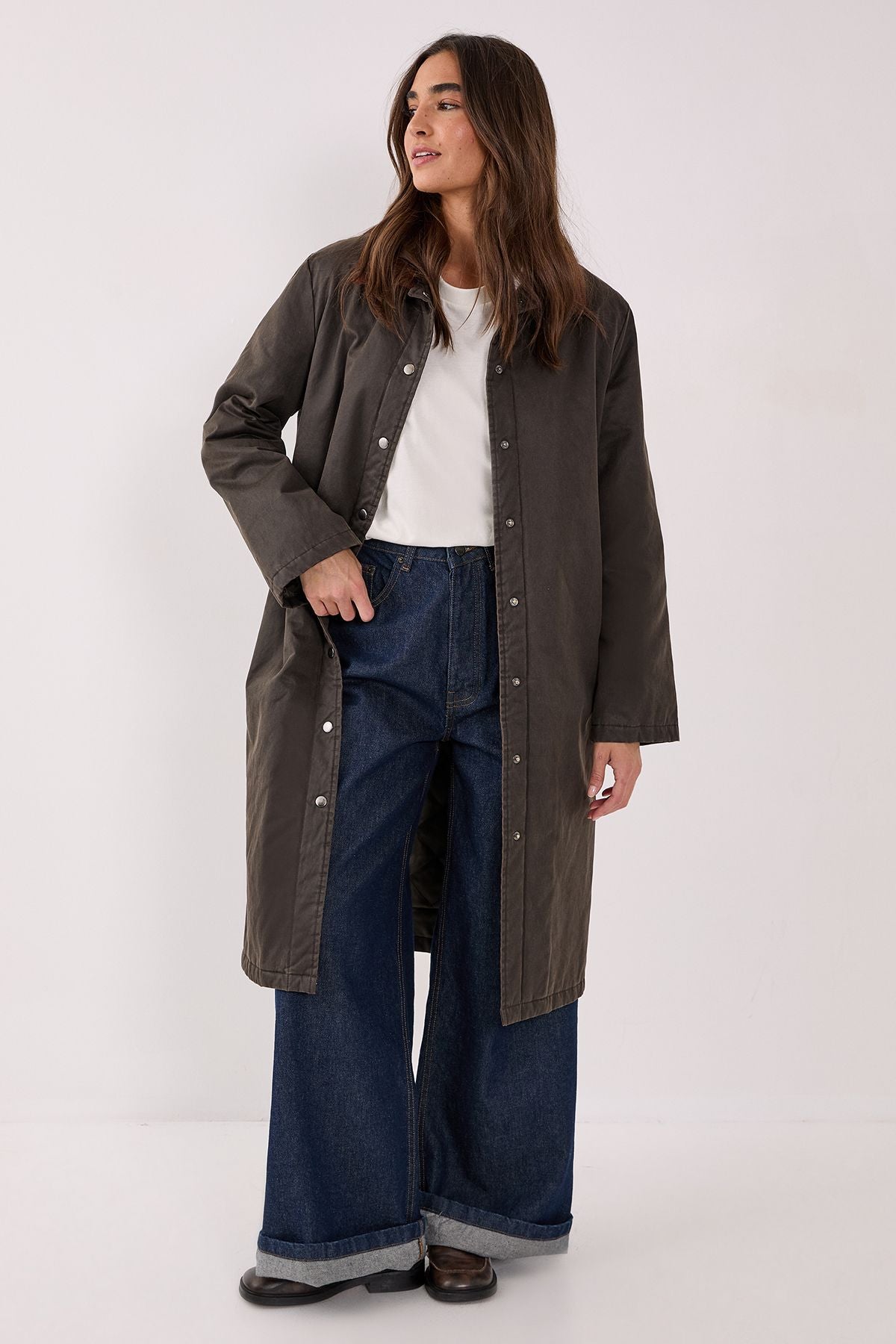 https://mediahub.prettylittlething.com/bgg27072_brown_xl_3
