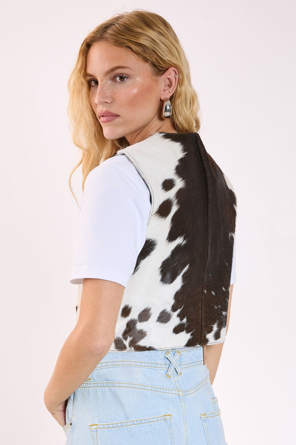 https://mediahub.prettylittlething.com/bgg27091_animal_xl_3