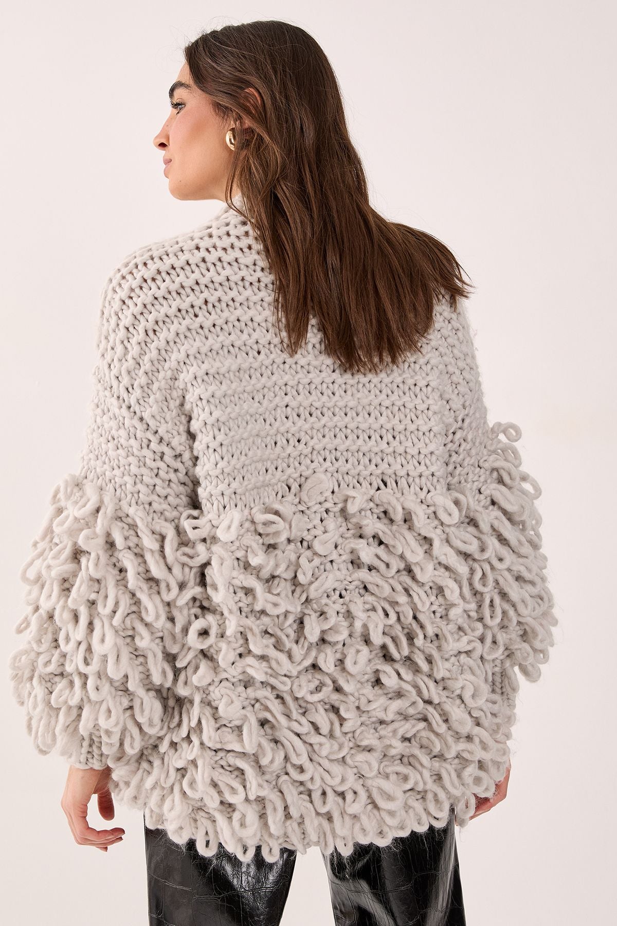 https://mediahub.prettylittlething.com/bgg27105_grey_xl_3