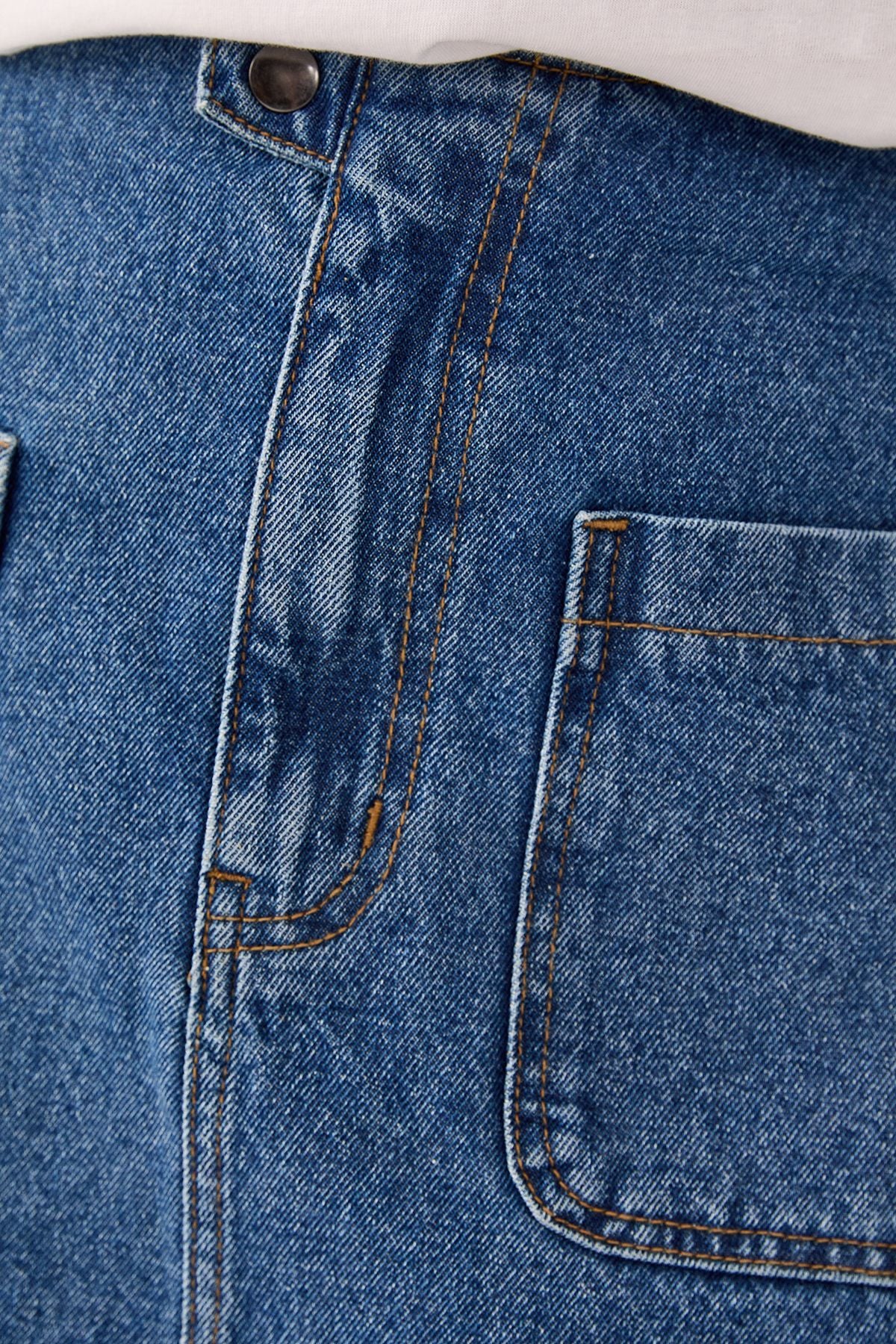 https://mediahub.prettylittlething.com/bgg27138_authentic%20midwash_xl_3