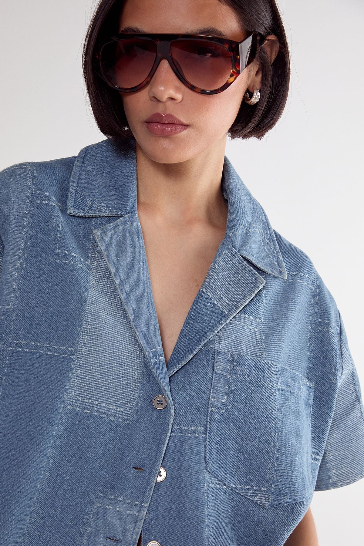 https://mediahub.prettylittlething.com/bgg27152_mid%20blue_xl_2