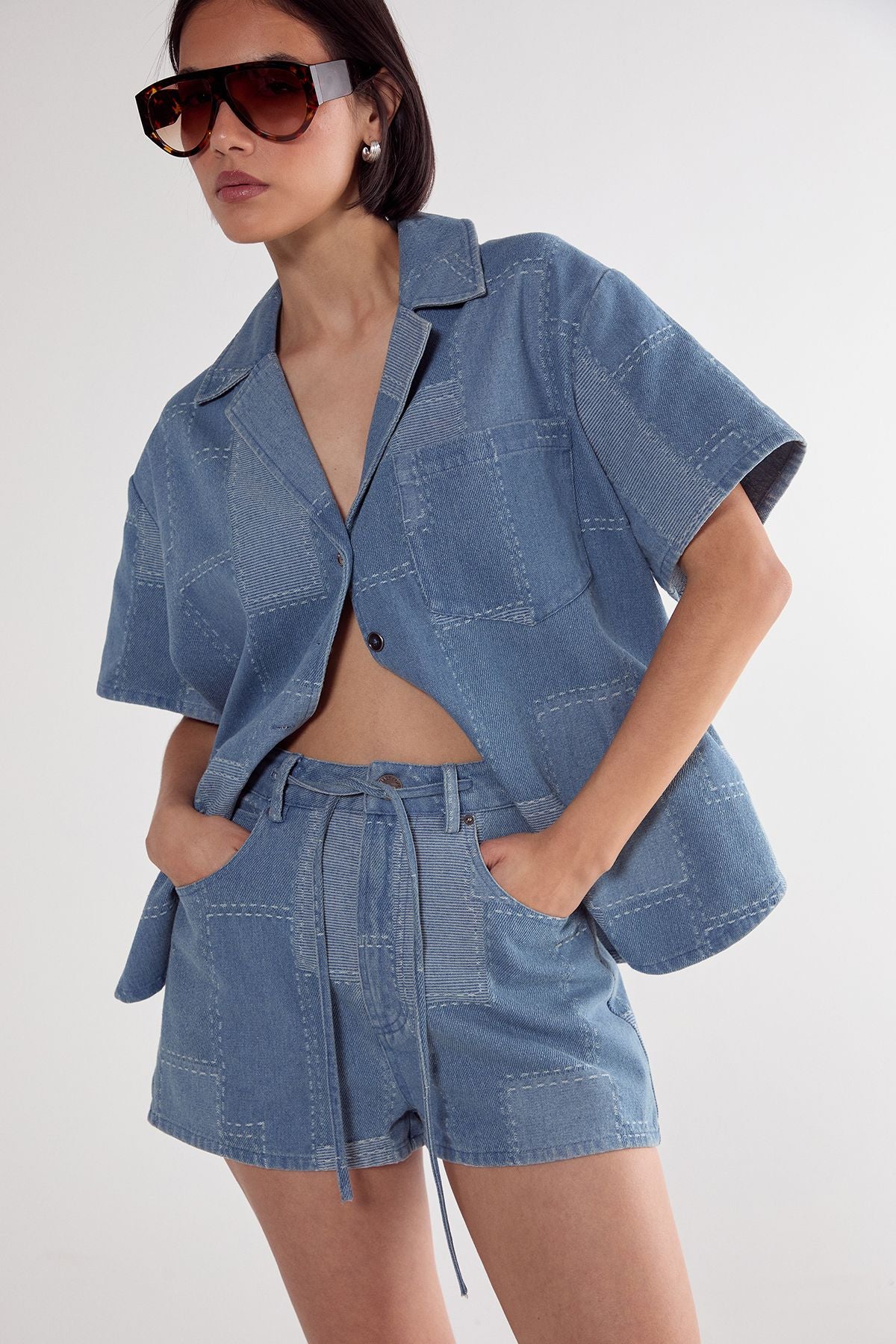 https://mediahub.prettylittlething.com/bgg27153_mid%20blue_xl