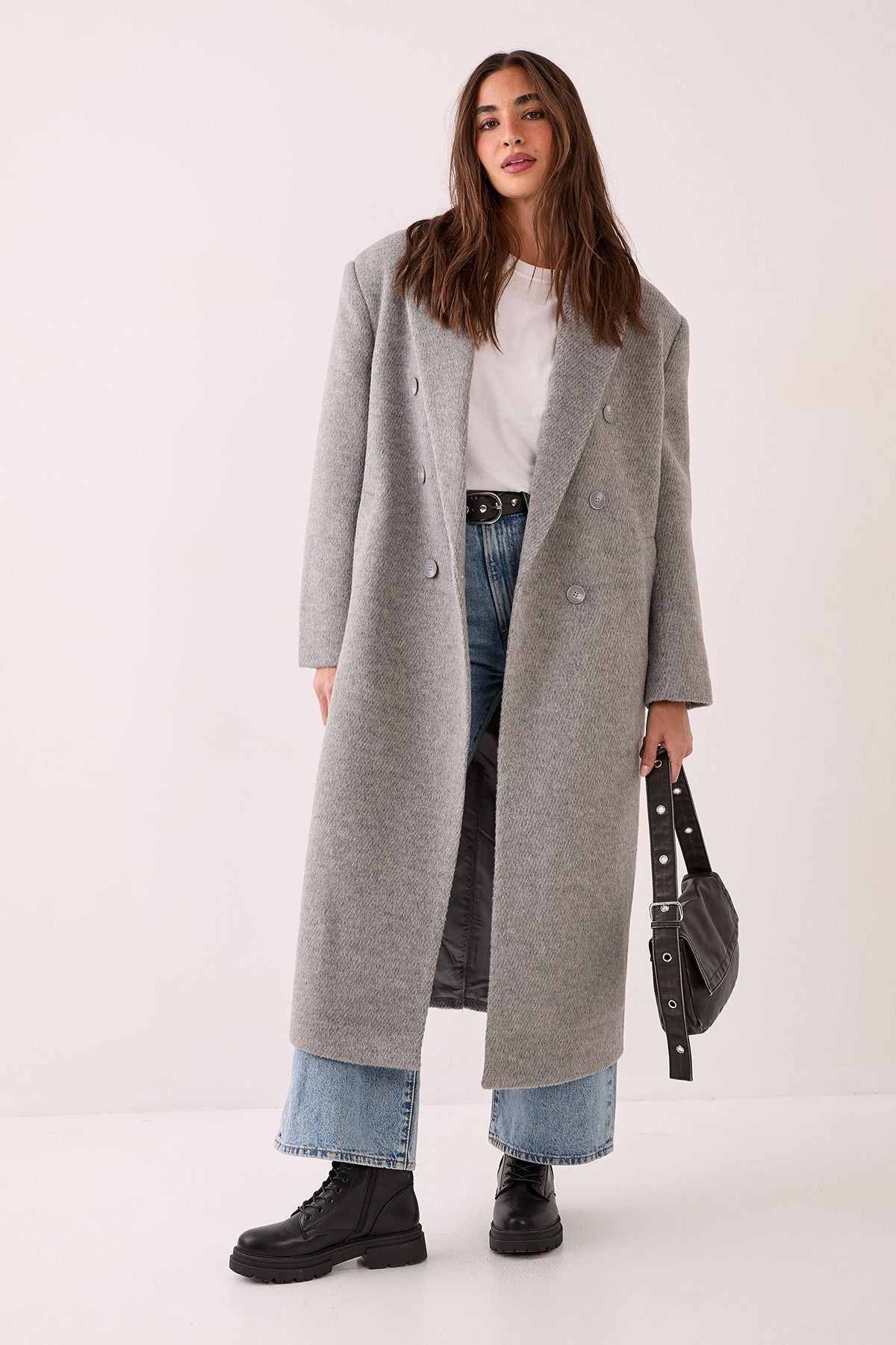 https://mediahub.prettylittlething.com/bgg27254_light%20grey_xl