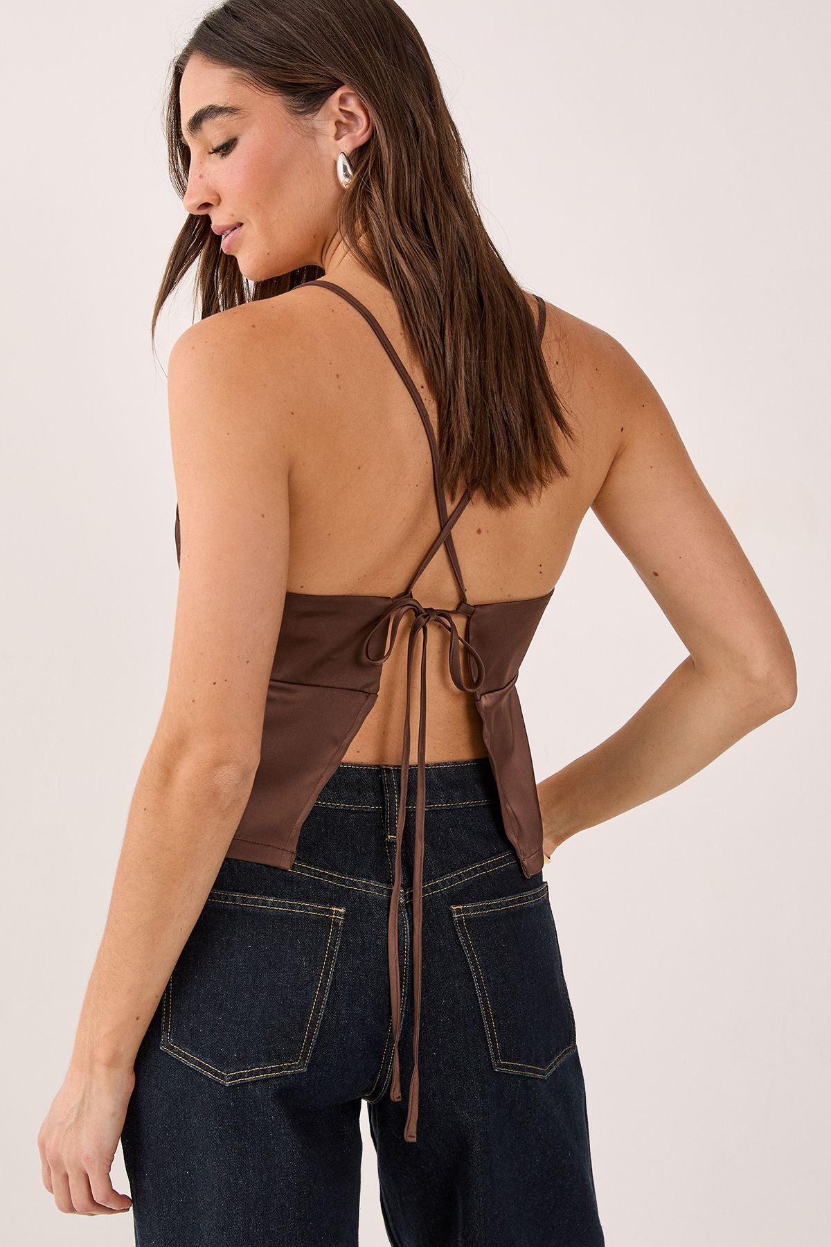 https://mediahub.prettylittlething.com/bgg27261_chocolate_xl