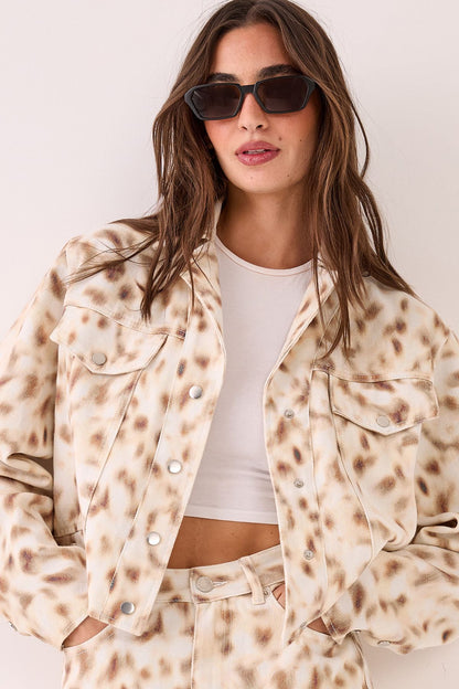 https://mediahub.prettylittlething.com/bgg27286_cream_xl_2