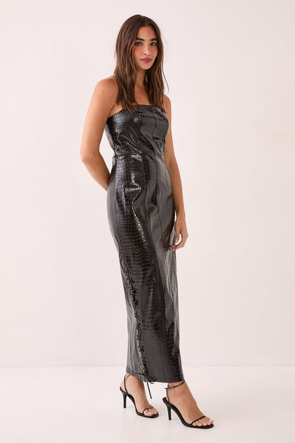 https://mediahub.prettylittlething.com/bgg27361_black_xl